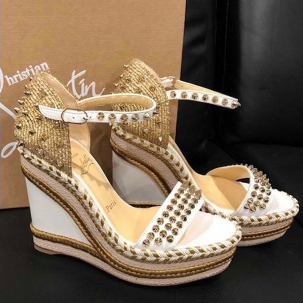 NEW! Christian Louboutin Wedges size 37